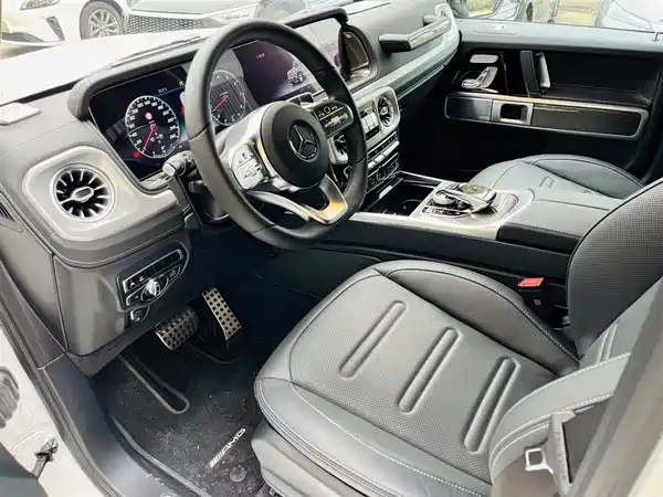 Mercedes-Benz G-Class 2024