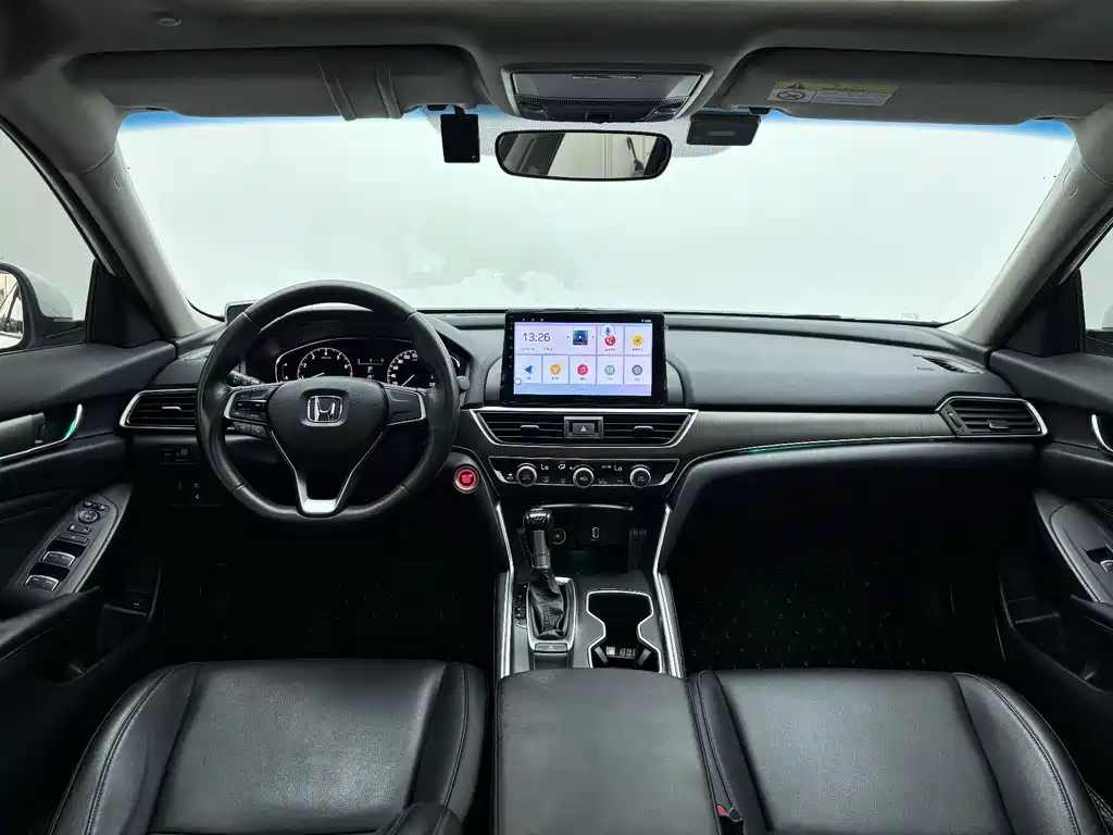Honda Accord 2021 — фото 14