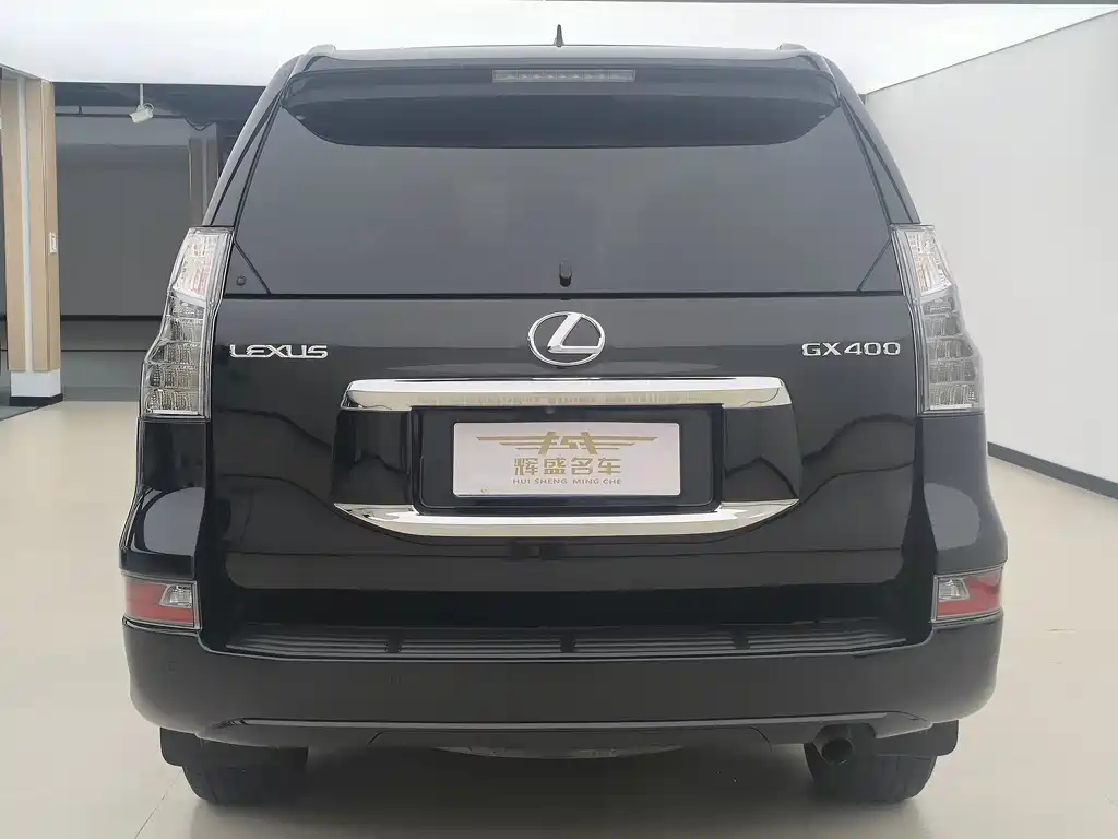 Lexus GX 2016 — фото 14