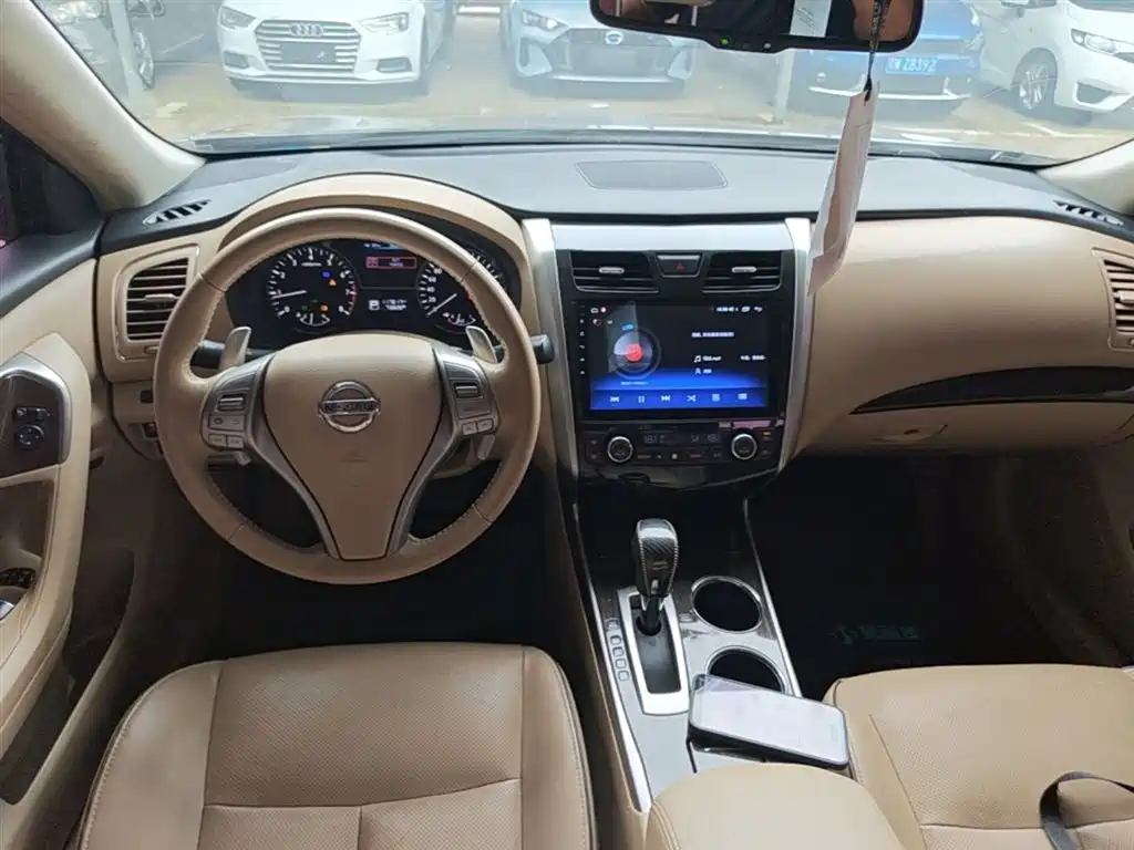 Nissan Teana 2015 — фото 10