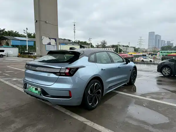 Zeekr 001 2021