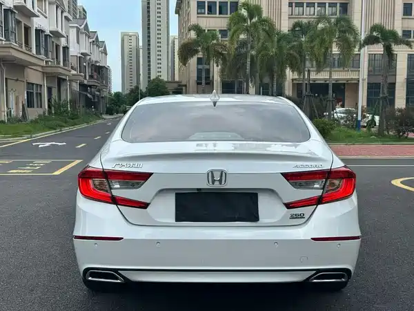 Honda Accord 2018