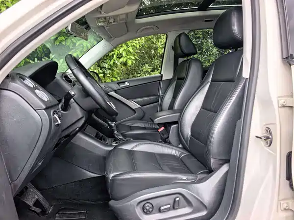 Volkswagen Tiguan 2012
