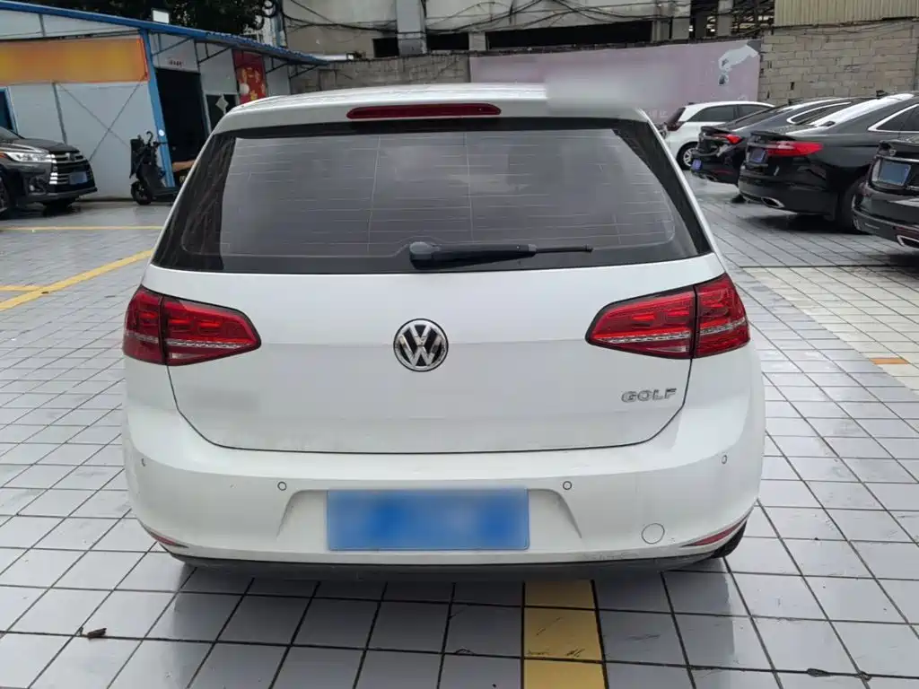 Volkswagen Golf 2014