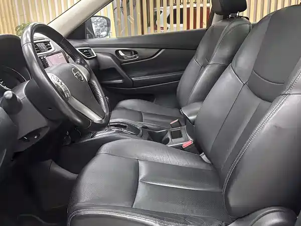 Nissan X-Trail 2015