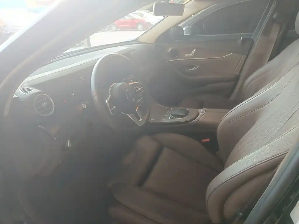 Mercedes-Benz E-Class 2020