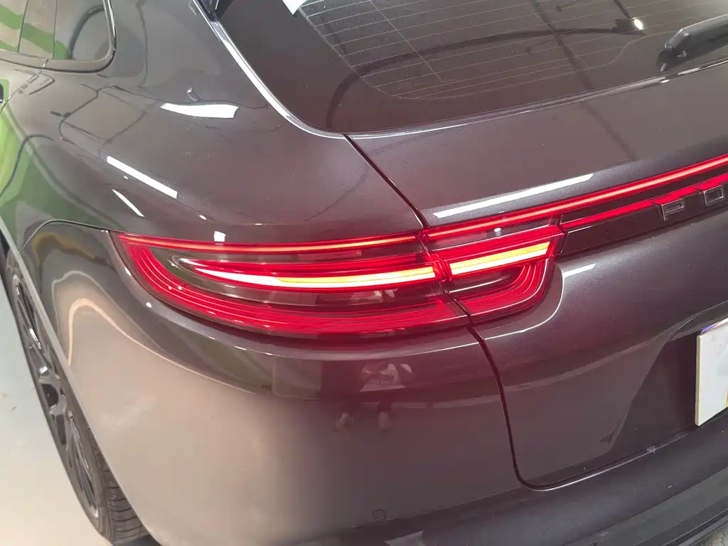 Porsche Panamera 2019 — фото 37