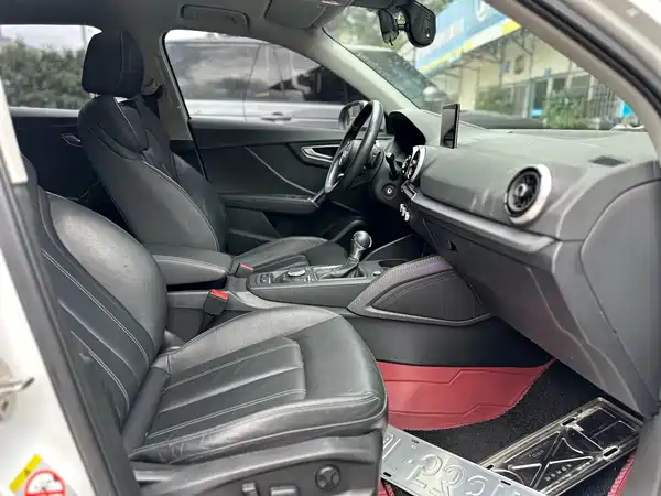 Audi Q2L 2022