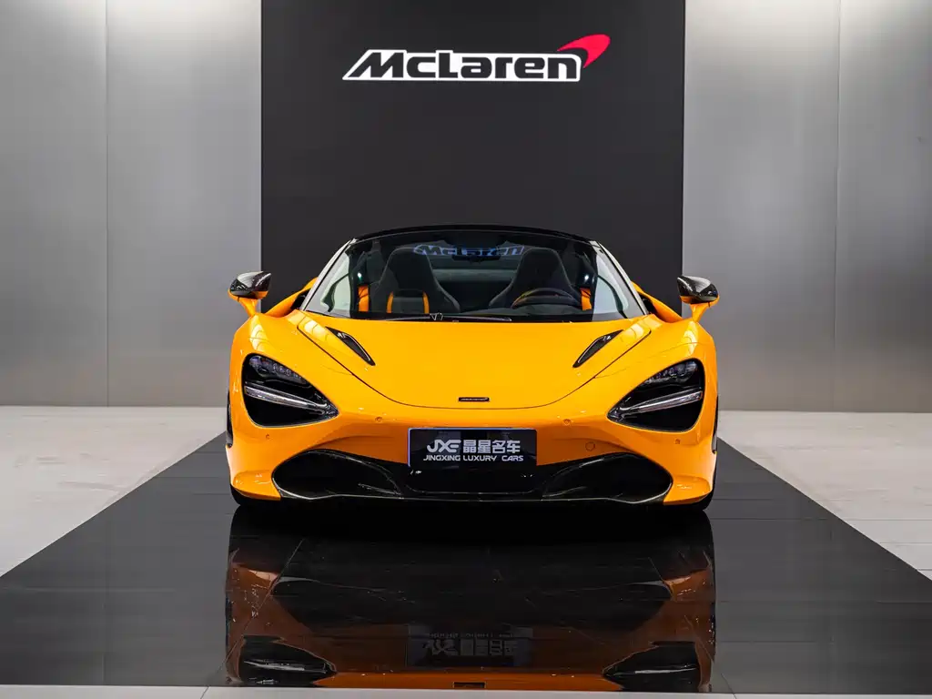 McLaren 720S 2020 — фото 2