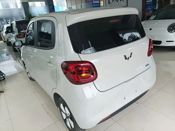 Wuling Hongguang MINIEV 2025