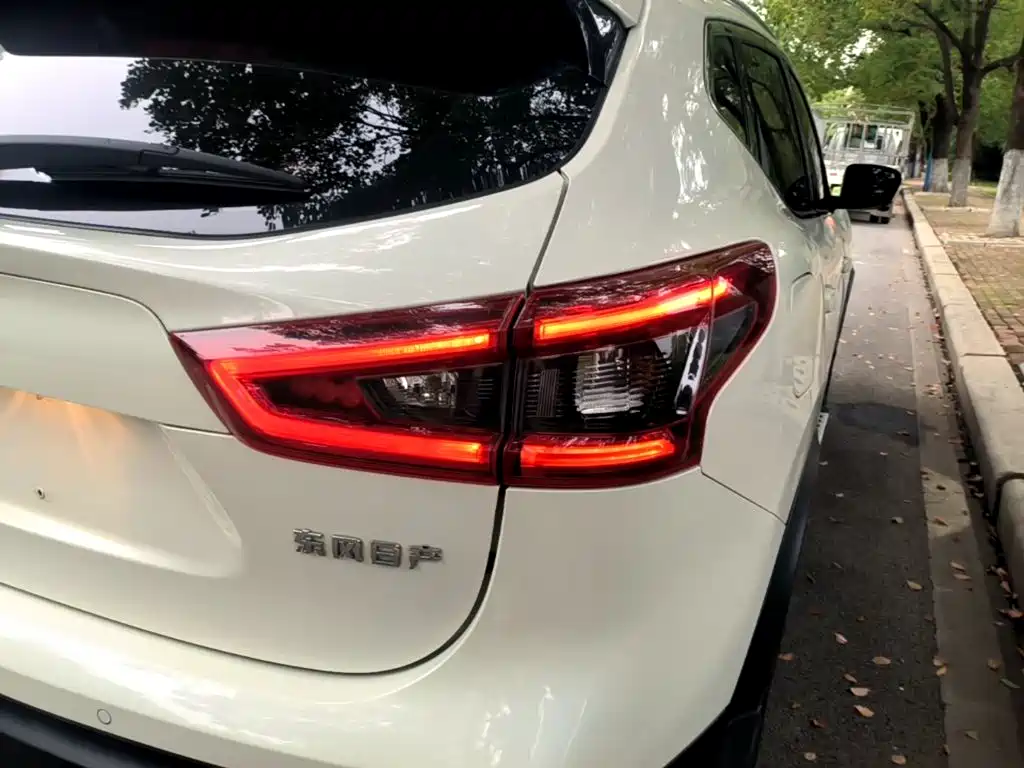 Nissan Qashqai 2022 — фото 8