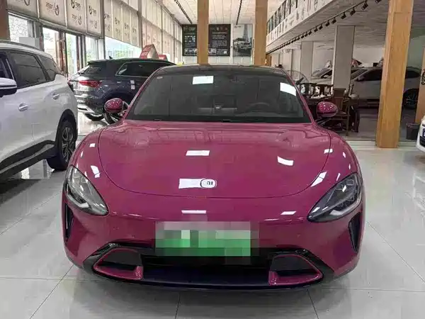 Xiaomi SU7 2025