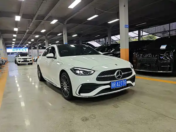 Mercedes-Benz C-Class 2024