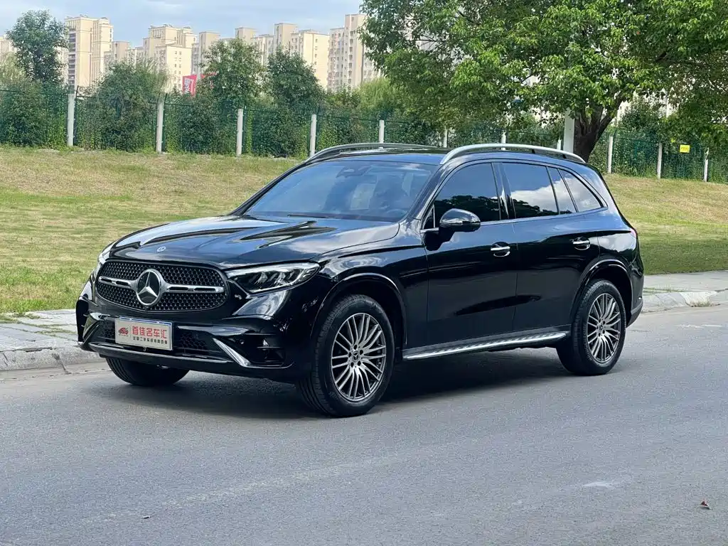 Mercedes-Benz GLC 2024