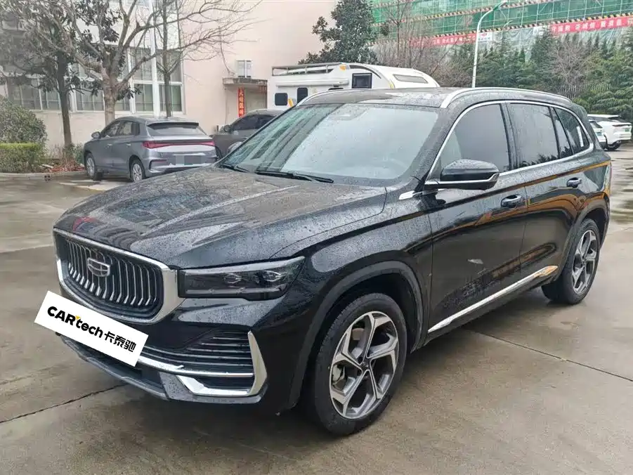 Geely Xingyue L 2025 — фото 1