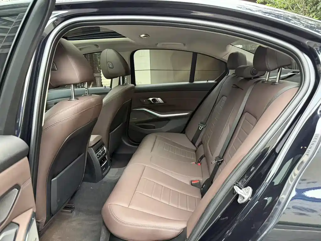 BMW 3 Series 2020