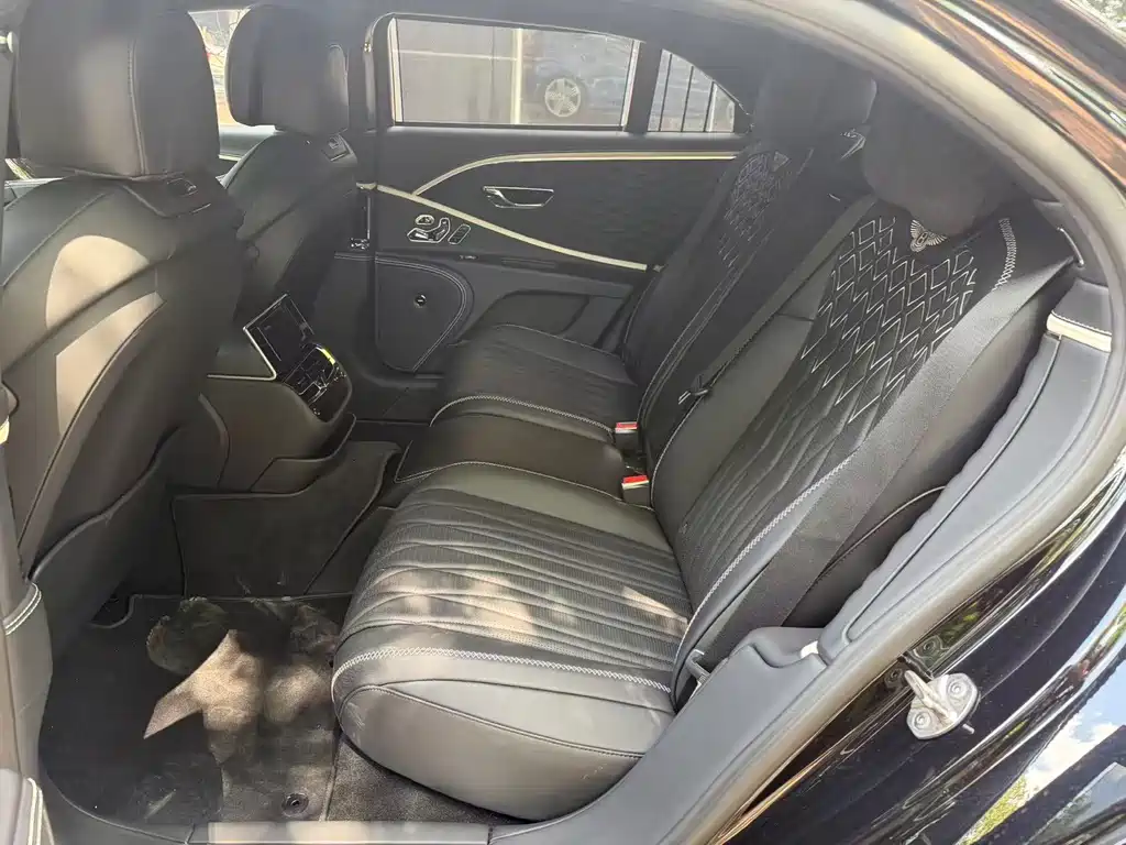 Bentley Flying Spur PHEV 2022