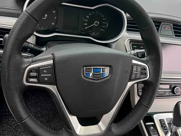 Geely Emgrand GS 2019