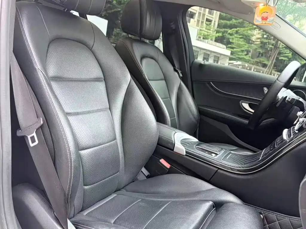 Mercedes-Benz C-Class 2019