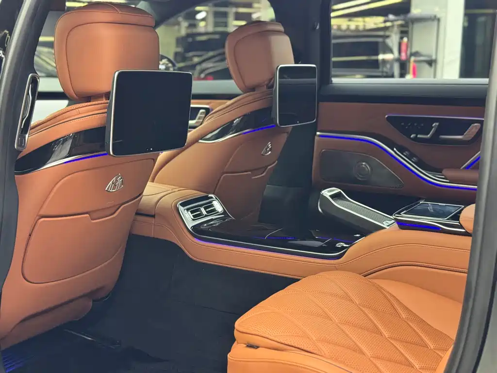 Mercedes-Benz Maybach S-Class 2021 — фото 7