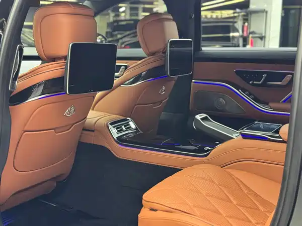 Mercedes-Benz Maybach S-Class 2021