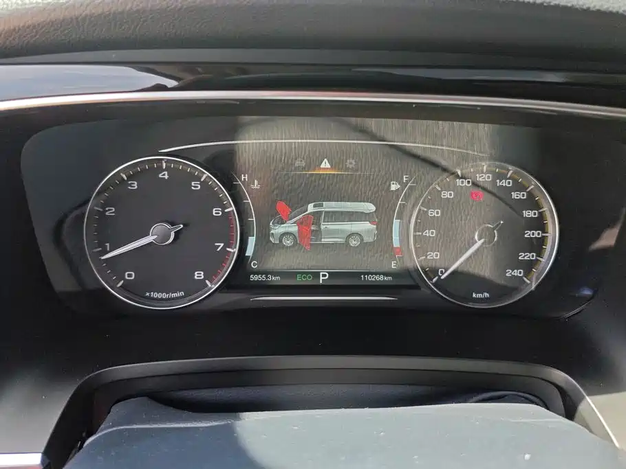 GAC Trumpchi M8 2022 — фото 14