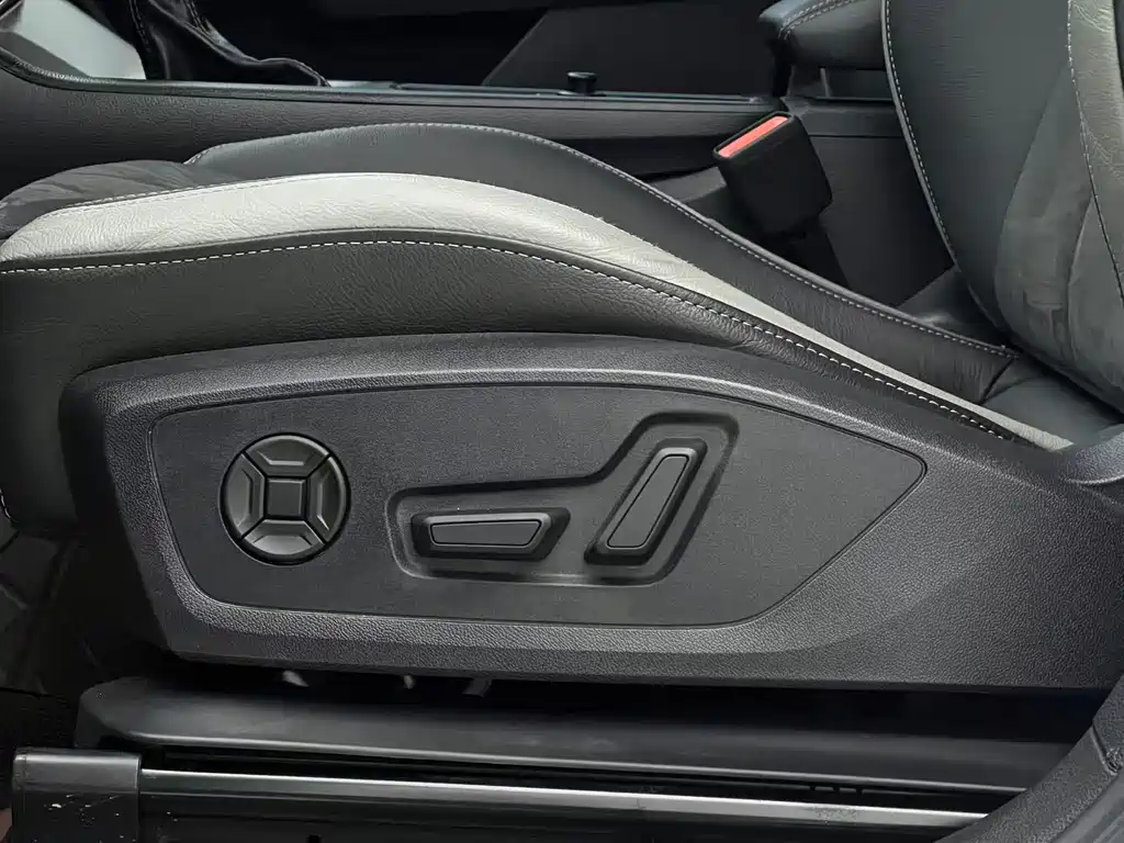 Audi Q3 2022 — фото 19