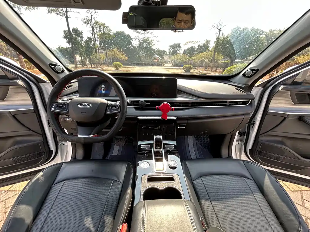 Chery Tiggo 8 PLUS 2022 — фото 8