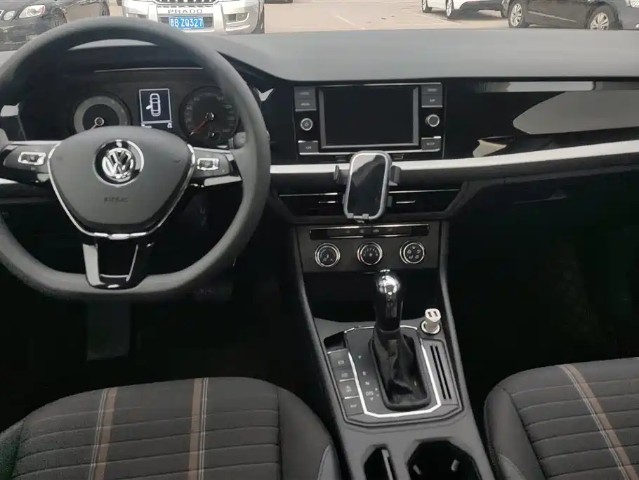 Volkswagen Lavida 2019 — фото 12