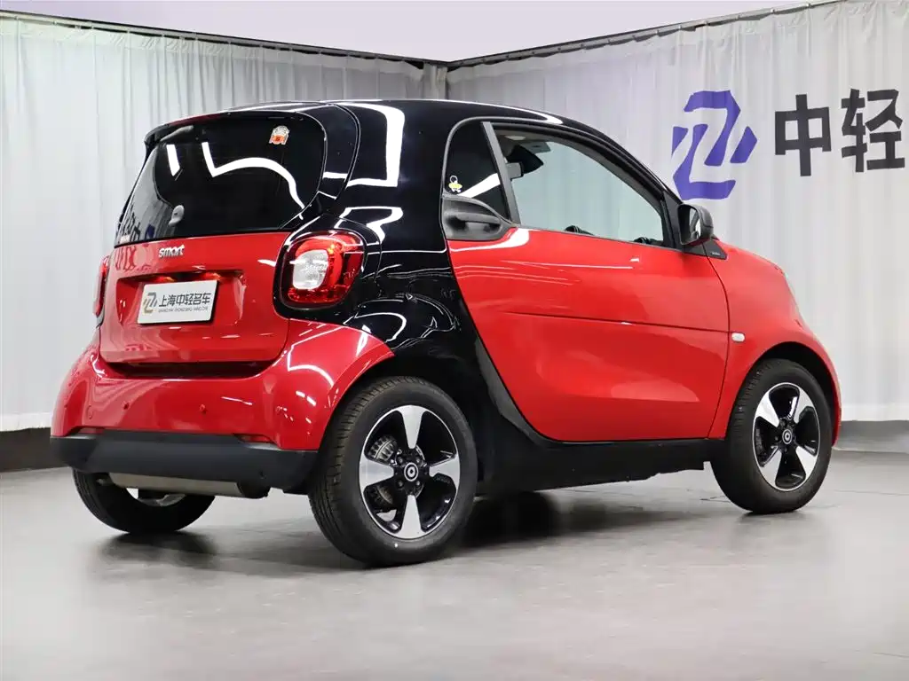 smart Fortwo 2018 — фото 4