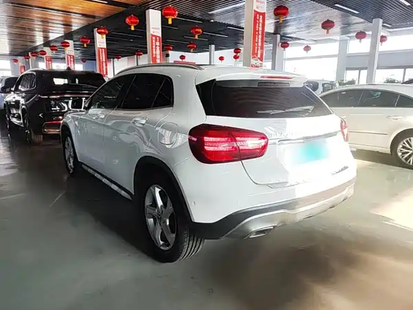 Mercedes-Benz GLA 2017