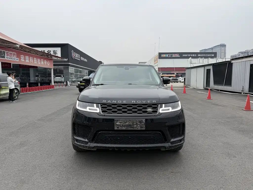 Land Rover Sport 2020 — фото 2
