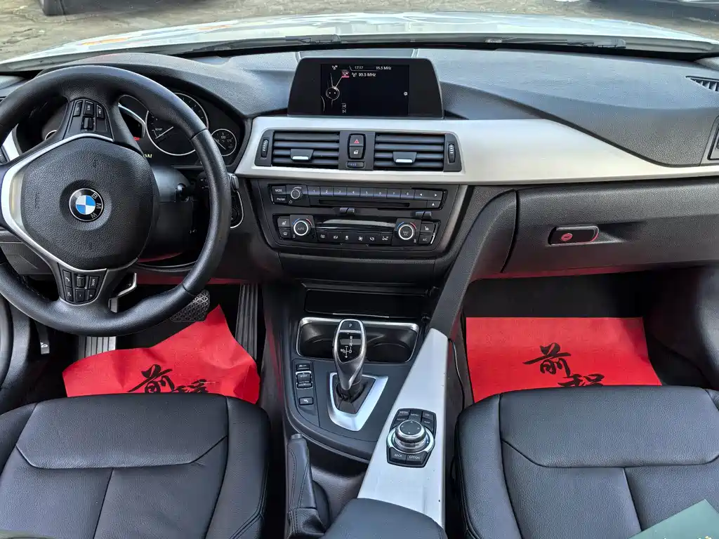 BMW 3 Series 2015 — фото 22