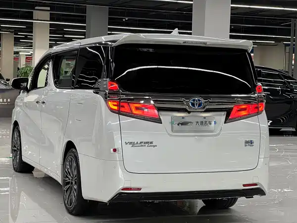 Toyota Vellfire 2021