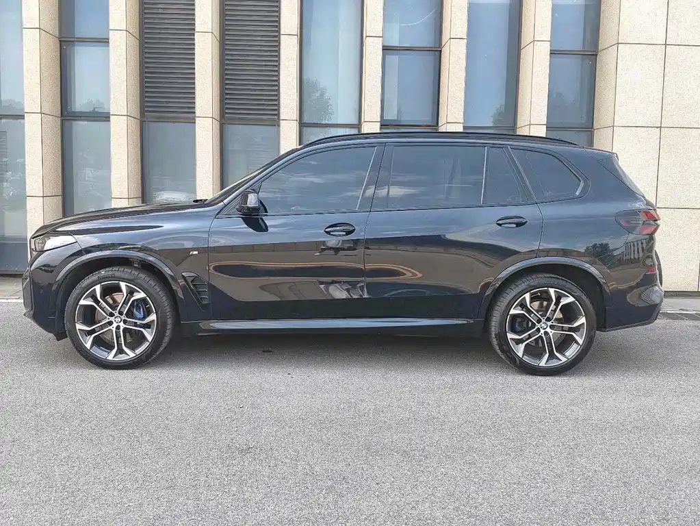 BMW X5 2025 — фото 4