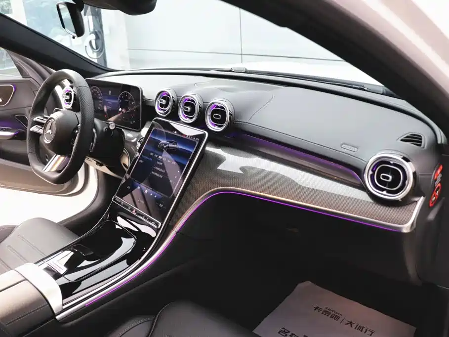 Mercedes-Benz C-Class 2025 — фото 21