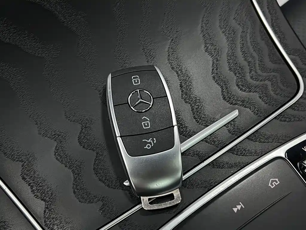 Mercedes-Benz C-Class 2021 — фото 37