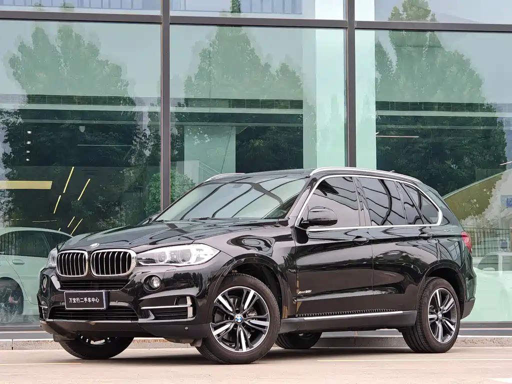 BMW X5 2018 — фото 2