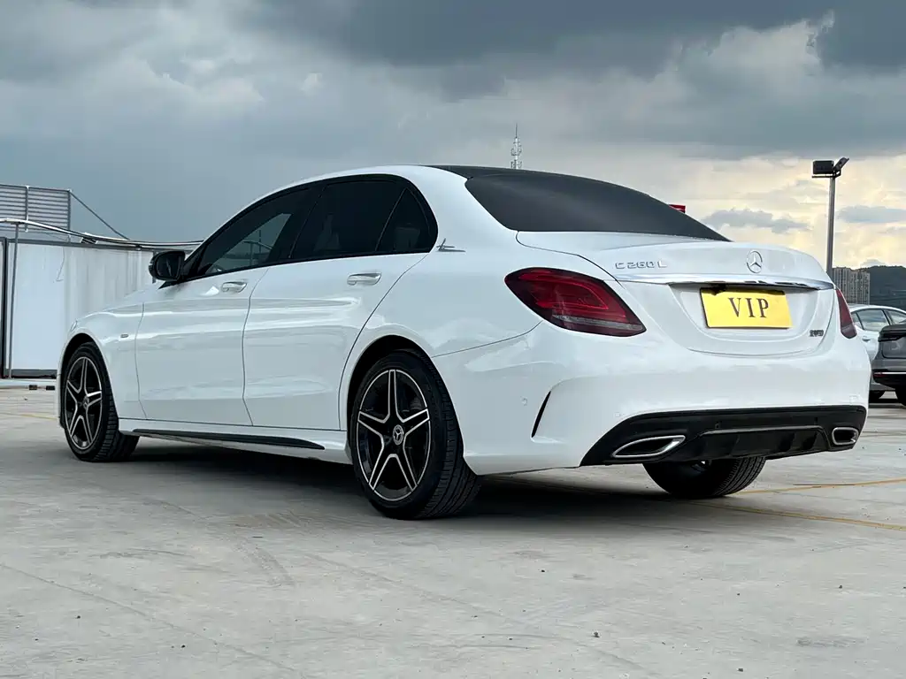Mercedes-Benz C-Class 2021