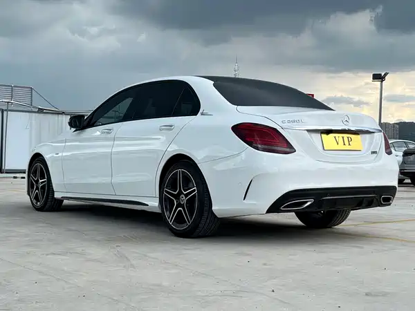 Mercedes-Benz C-Class 2021