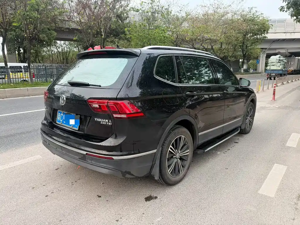 Volkswagen Tiguan L 2020 — фото 4
