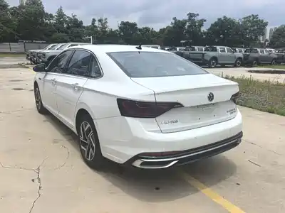 Volkswagen Sagitar 2023