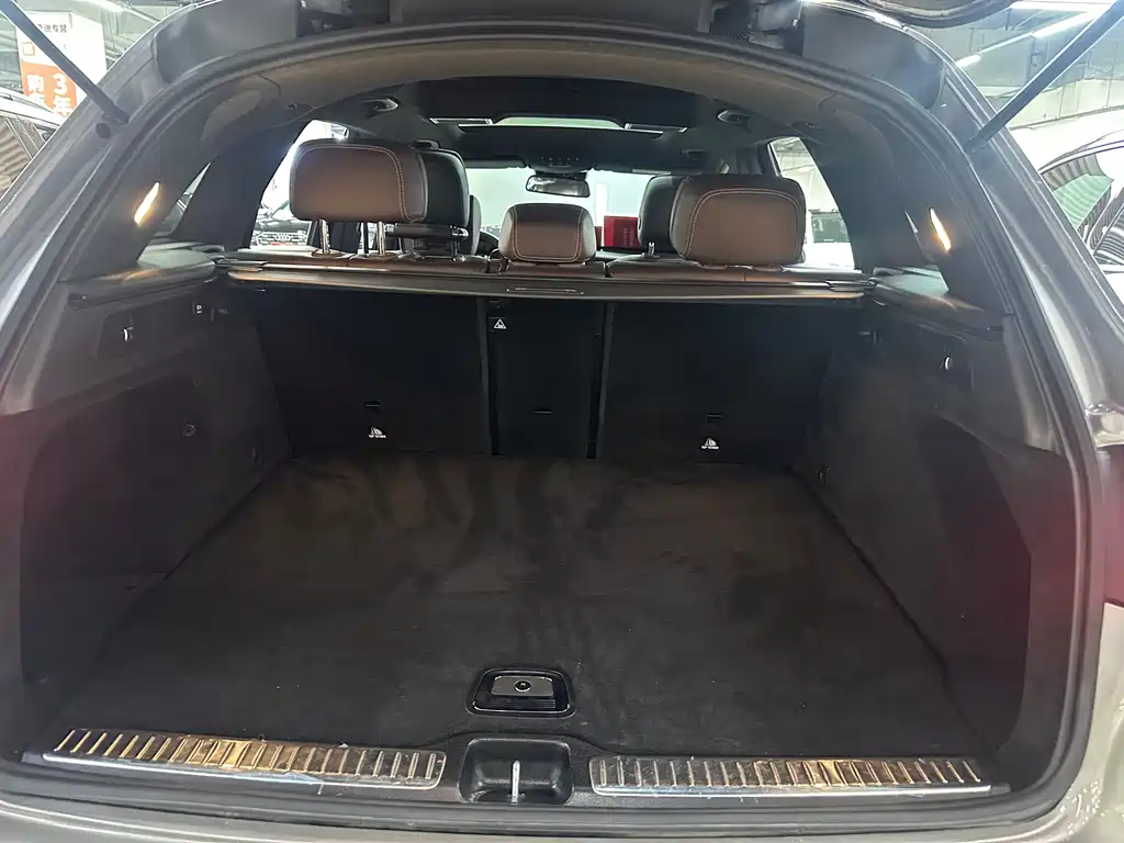 Mercedes-Benz GLC 2019 — фото 16