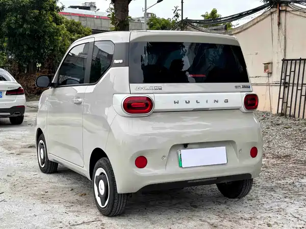 Wuling Hongguang MINIEV 2025