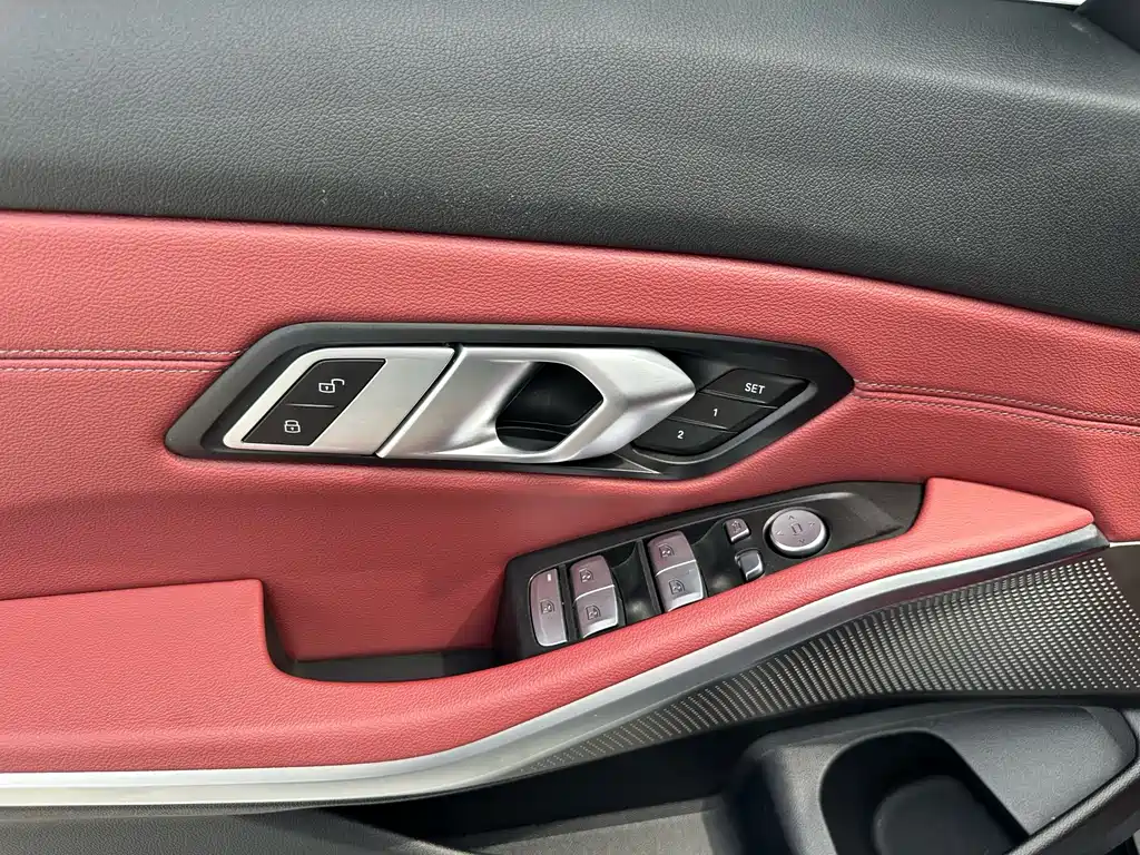 BMW 3 Series 2022 — фото 13