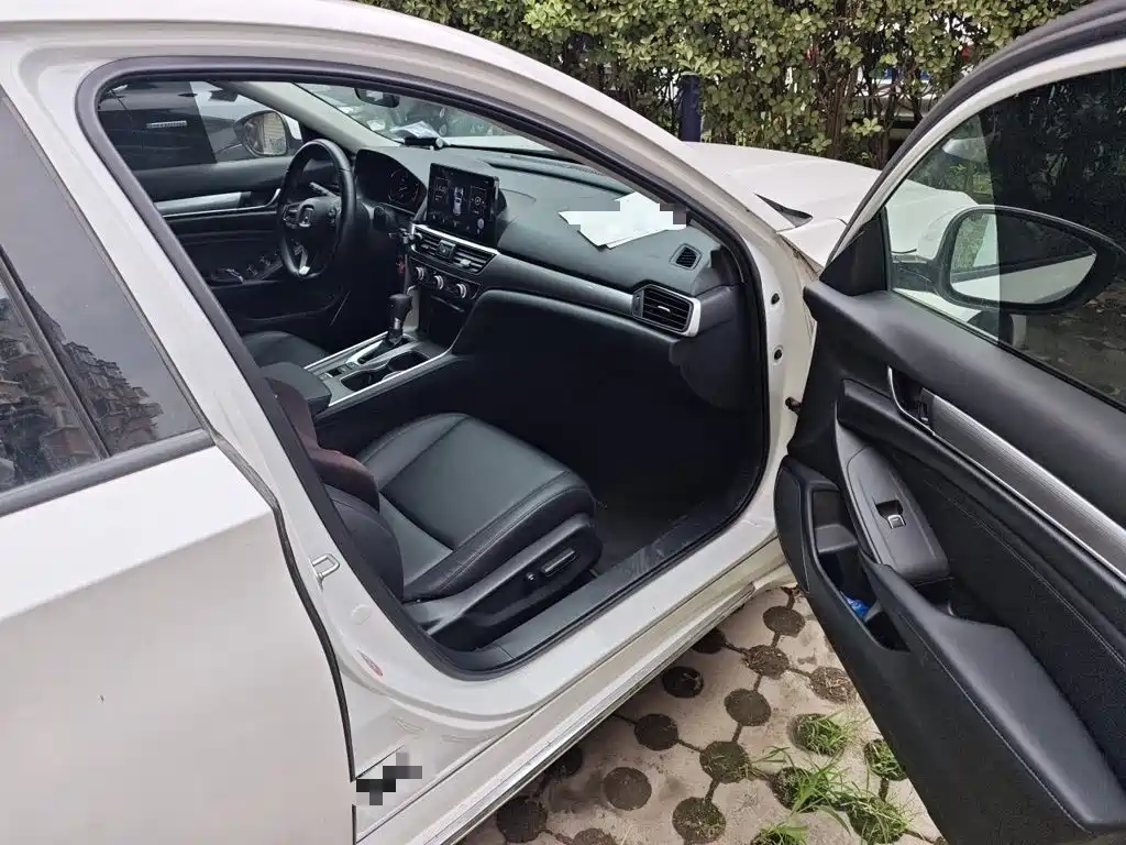 Honda Accord 2021 — фото 20