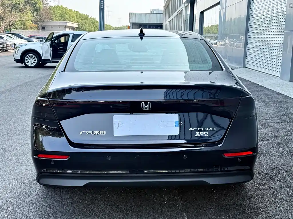 Honda Accord 2024 — фото 14