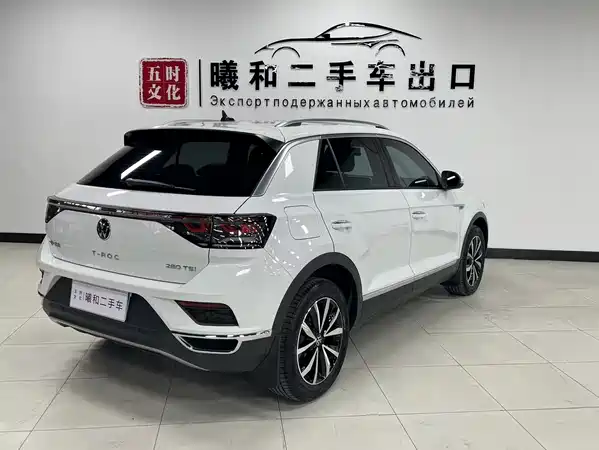 Volkswagen T-Roc 2023