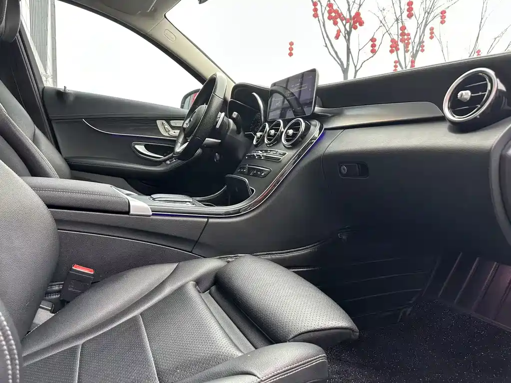 Mercedes-Benz C-Class 2020 — фото 9