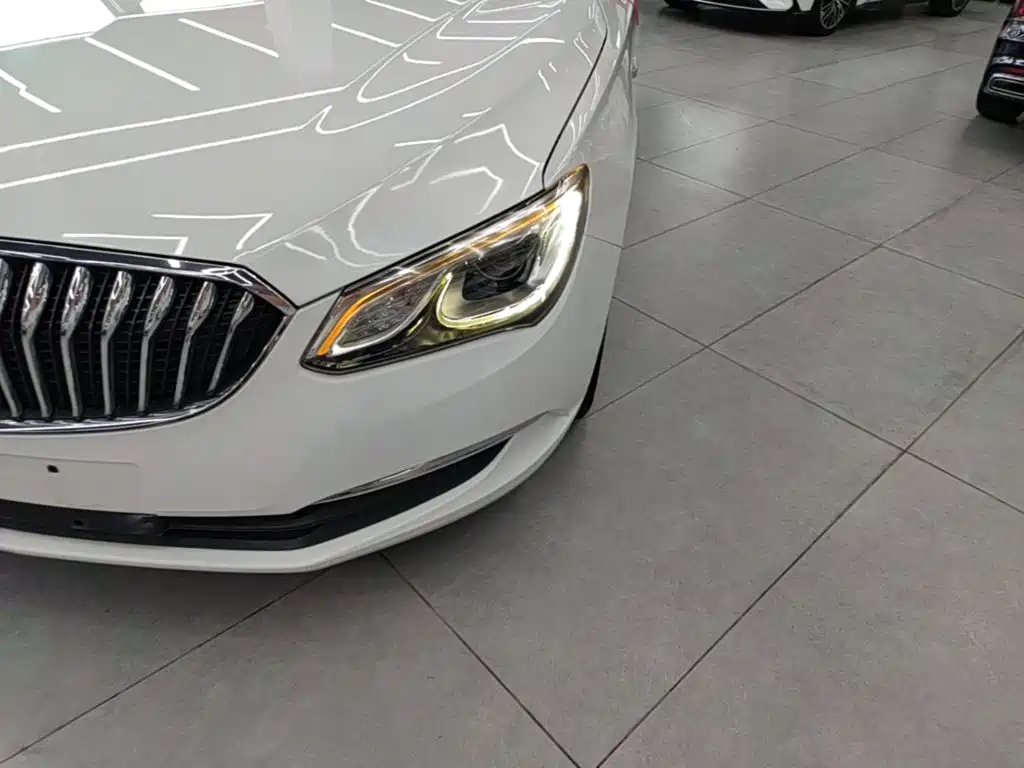 Buick Excelle 2015 — фото 24